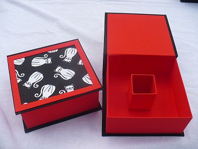Výroba dárkových krabiček
